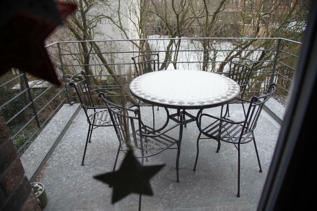 APARTMÁN V ZAHRADĚ PRAHA TROJA - APARTMENT IN THE GARDEN PRAGUE Troja Esterno foto